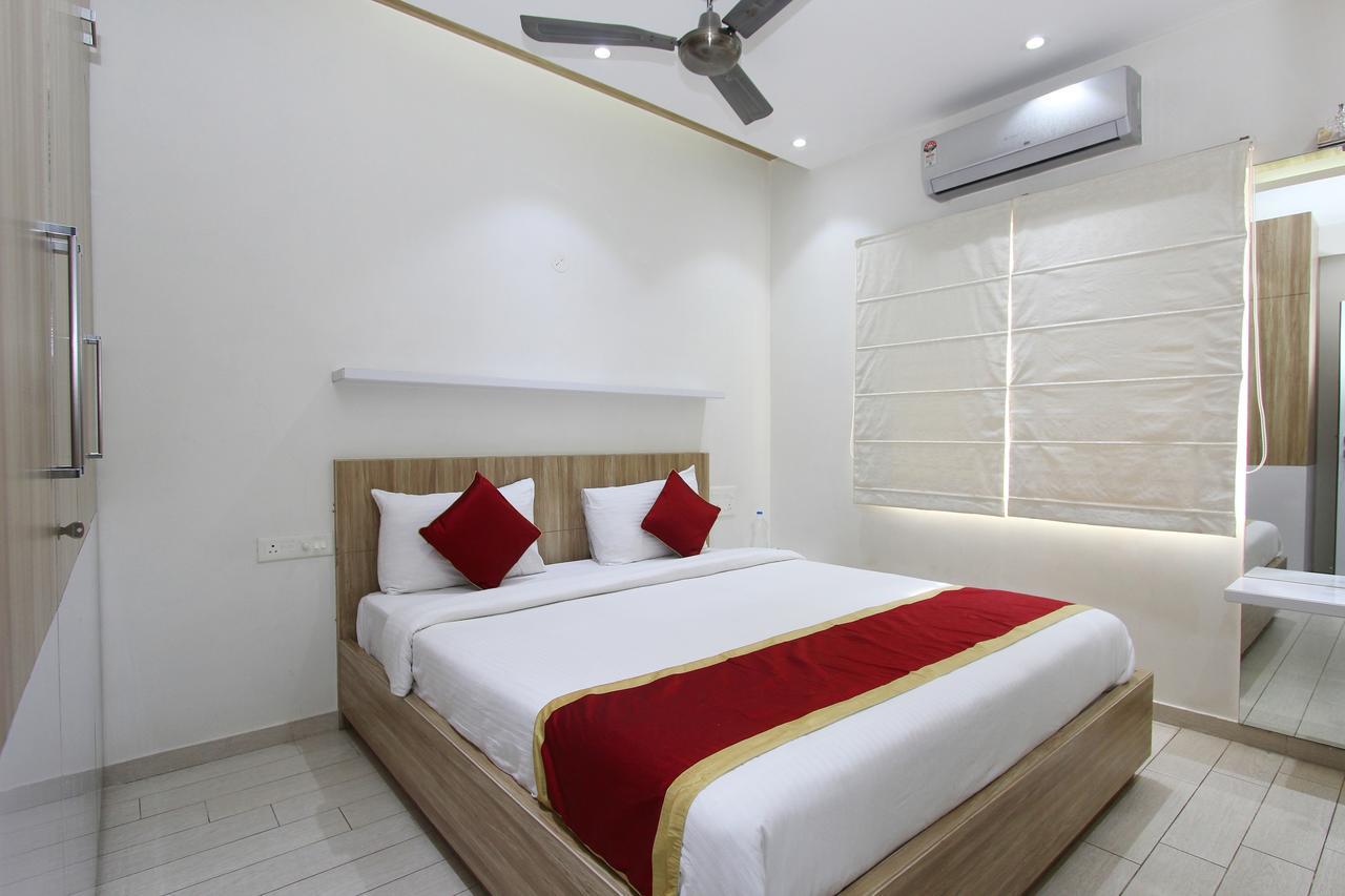 Oyo 2132 Apartment Aditya Residency บังกาลอร์ ภายนอก รูปภาพ